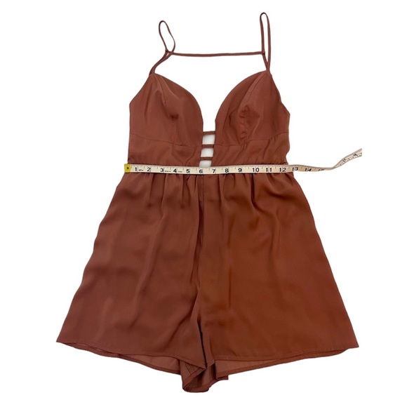 Urban Outfitters Silence + Noise - Picture 4 of 7